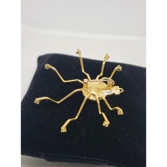 VINTAGE GOLD TONE AND WHITE RHINESTONES 3D SPIDER BROOCH PIN 80S HALLOWEEN - Picture 5 of 8